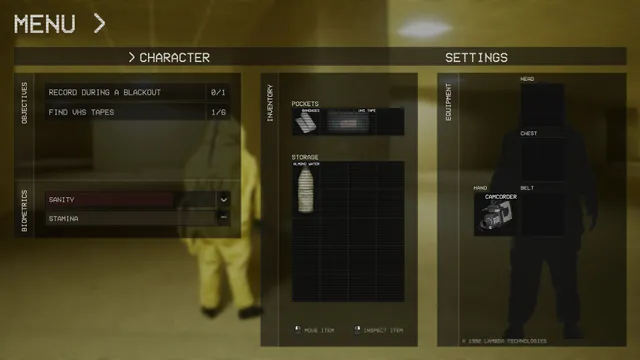 The character menu with objectives to find VHS tapes, sanity and stamina bars, an inventory and a camcorder equipped