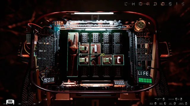 Chordosis screenshot: Sadie's handheld inventory device with item slots, a media slot and a life meter