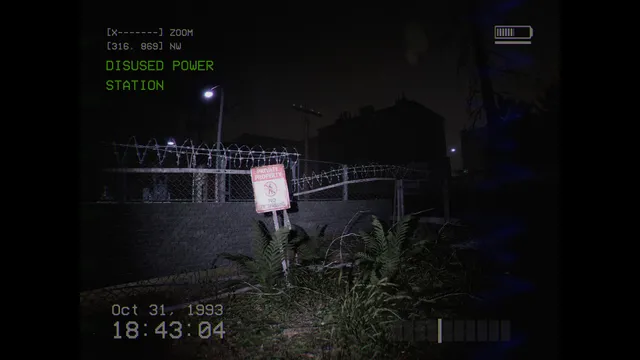 DON'T SCREAM screenshot: a disused power station behind barbed wire at night, a private property sign at the fence