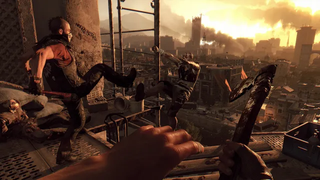 Dying Light screenshot: the player kicks an attacker off scaffolding high above the ruined city at sunset