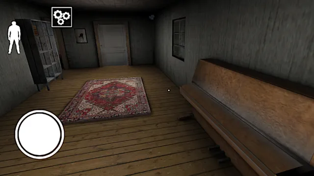 Granny: Chapter Two screenshot: a room with a red rug, a closed door and a wooden bench in the dim house