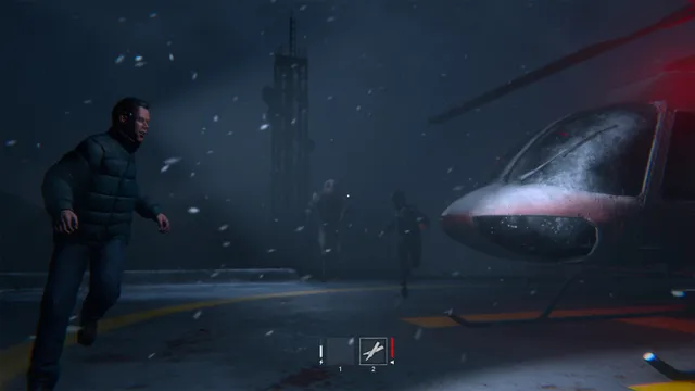 In Silence screenshot: survivors run past a red helicopter on a snowy helipad at night