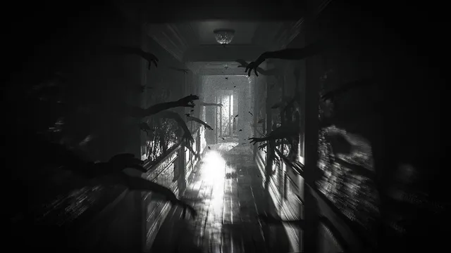 Layers of Fear 2 screenshot: shadowy hands reach out from the walls of a black-and-white ship corridor toward a bright doorway