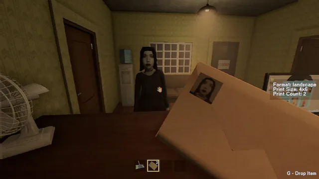 Photomaly screenshot: handing an envelope of prints to a pale woman at the counter