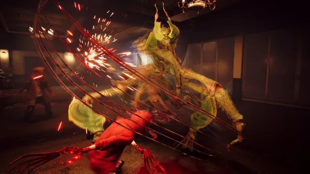 Slitterhead screenshot: a girl in a red hoodie fights a towering green insect-like Slitterhead with long blood claws