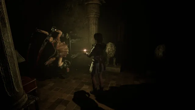 Tormented Souls screenshot: Caroline holds up a lighter as a pale creature with blades for arms lunges at her beside a stone lion